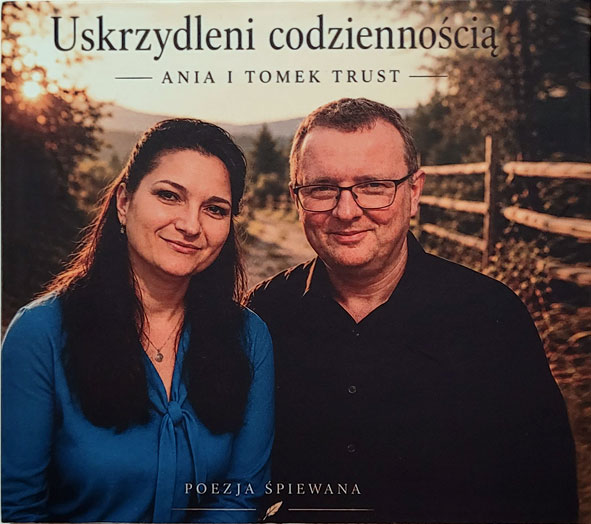 Ania-i-Tomek-Trust-Uskrzydleni-codziennoscia.jpg