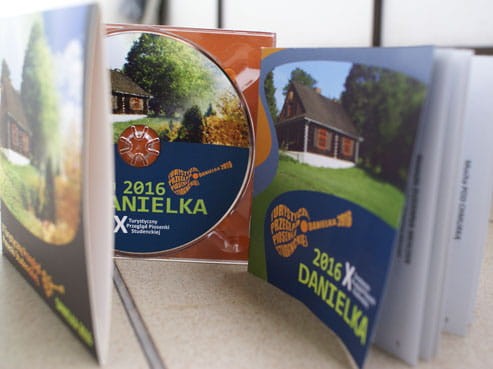 90f31359bde8c0648035af0c6ff05997